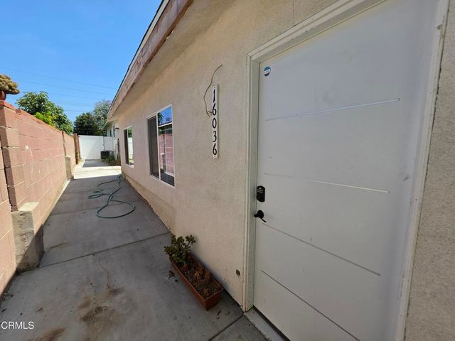 16034 San Fernando Mission Boulevard, Granada Hills, CA 91344