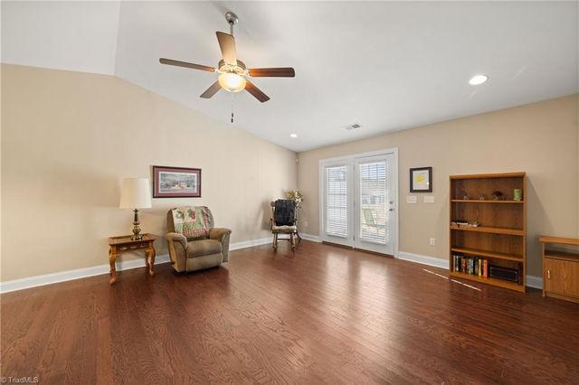 204 Oak Ridge Drive, Archdale, NC 27263