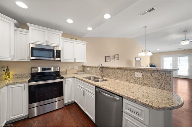 204 Oak Ridge Drive, Archdale, NC 27263