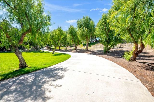 42761 Juniper, Murrieta, CA 92562