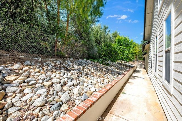 42761 Juniper, Murrieta, CA 92562