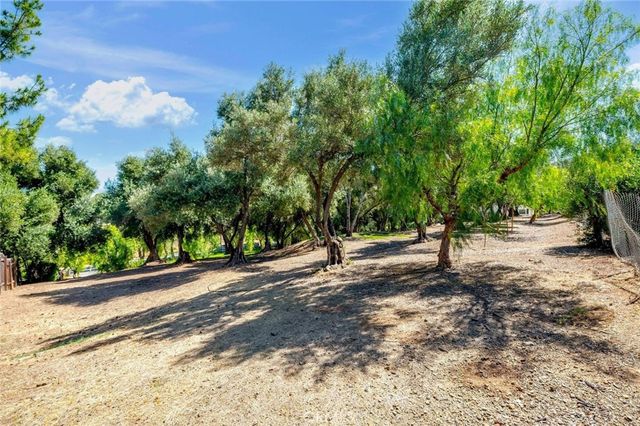 42761 Juniper, Murrieta, CA 92562
