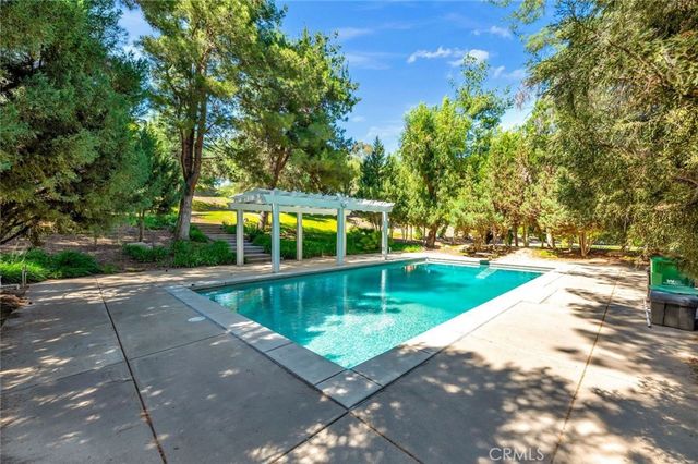 42761 Juniper, Murrieta, CA 92562