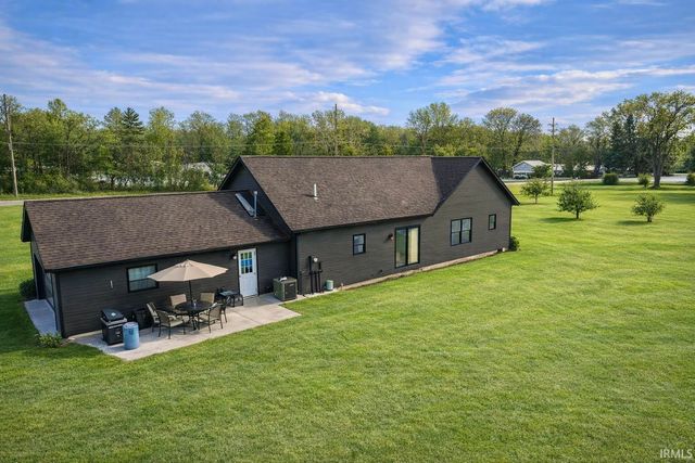 2325 N Huntington Road, Marion, IN 46952