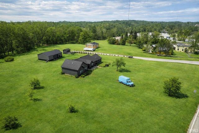 2325 N Huntington Road, Marion, IN 46952