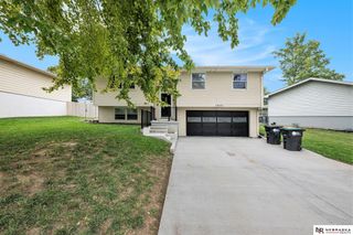 10436 M Street, Omaha, NE 68127
