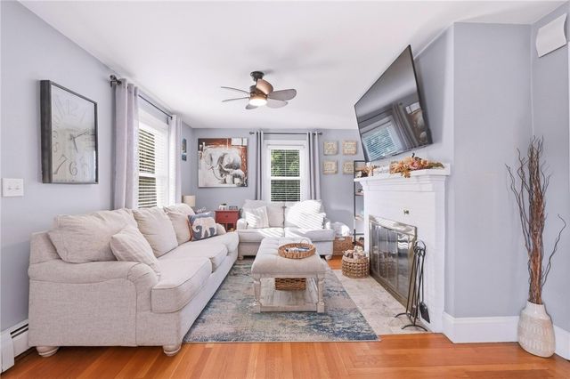 76 George Arden Avenue, Warwick, RI 02886