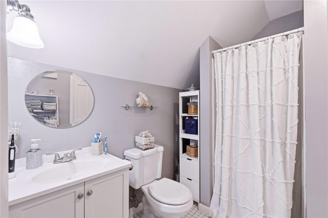 76 George Arden Avenue, Warwick, RI 02886