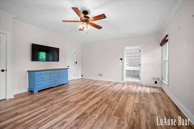273 W Division Street, Rockford, MI 49341
