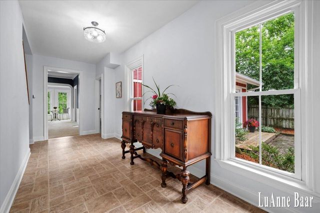 273 W Division Street, Rockford, MI 49341