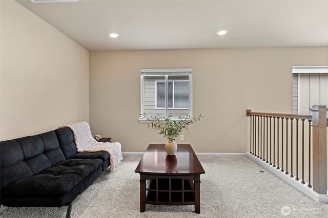 32803 Stuart Avenue SE, Black Diamond, WA 98010