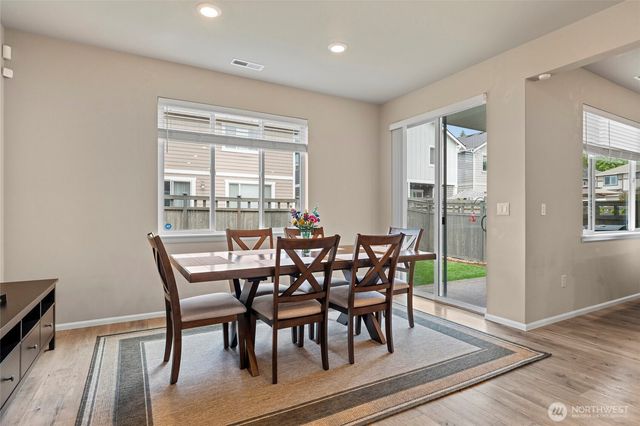 32803 Stuart Avenue SE, Black Diamond, WA 98010