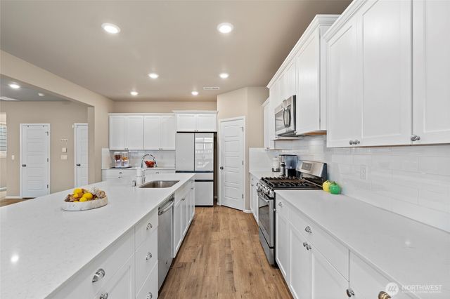 32803 Stuart Avenue SE, Black Diamond, WA 98010