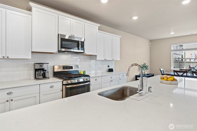 32803 Stuart Avenue SE, Black Diamond, WA 98010
