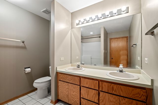 11921 Dunree Lane, Orland Park, IL 60467