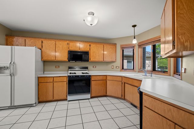11921 Dunree Lane, Orland Park, IL 60467