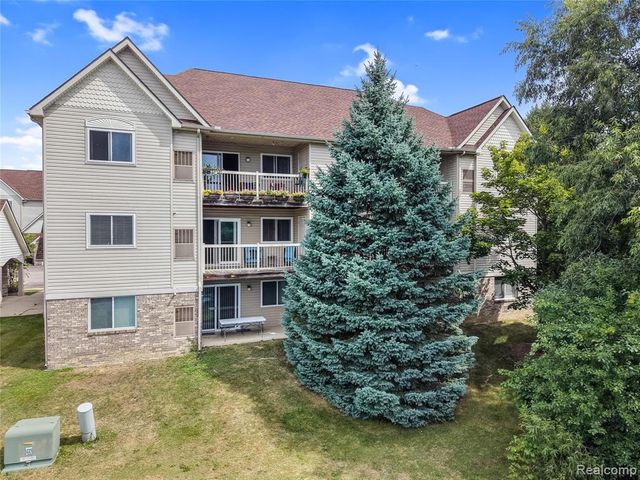 862 Amanda Lane, Pontiac, MI 48340
