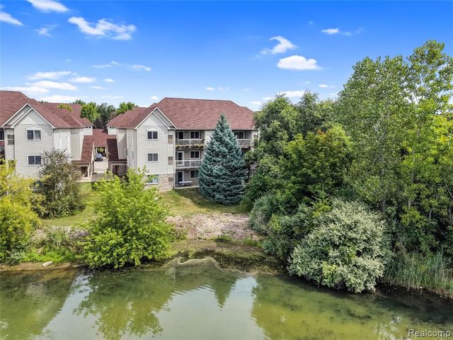 862 Amanda Lane, Pontiac, MI 48340