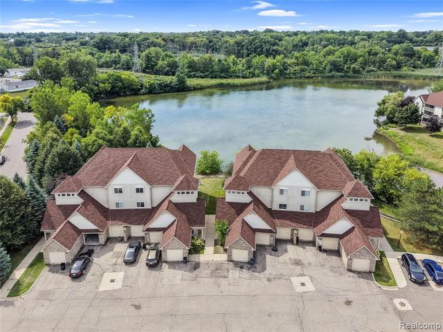 862 Amanda Lane, Pontiac, MI 48340