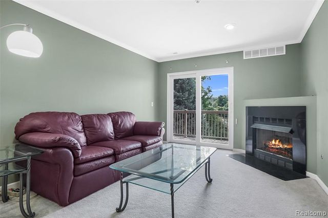 862 Amanda Lane, Pontiac, MI 48340