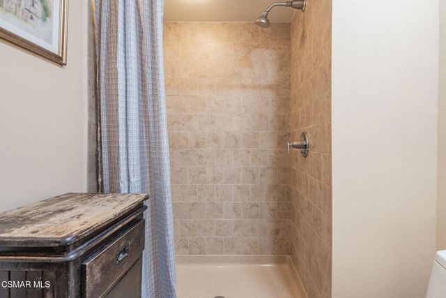 776 Holbertson Court, Simi Valley, CA 93065
