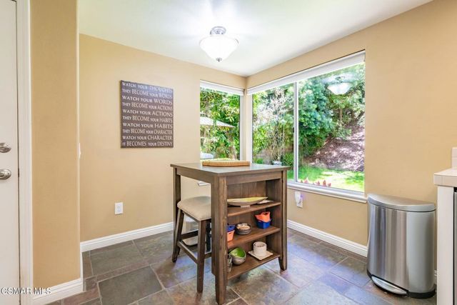 776 Holbertson Court, Simi Valley, CA 93065