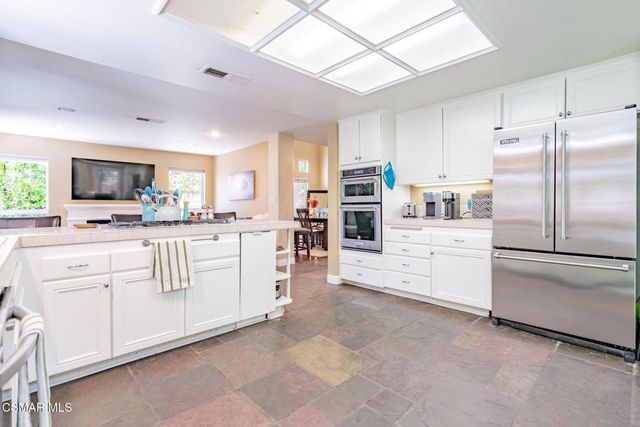 776 Holbertson Court, Simi Valley, CA 93065