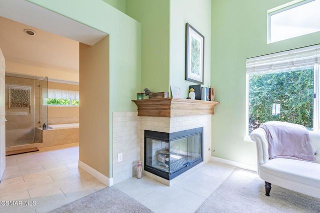 776 Holbertson Court, Simi Valley, CA 93065