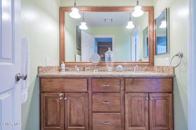 776 Holbertson Court, Simi Valley, CA 93065