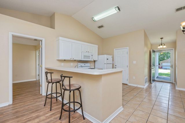 104 Cabana Way, Crestview, FL 32536