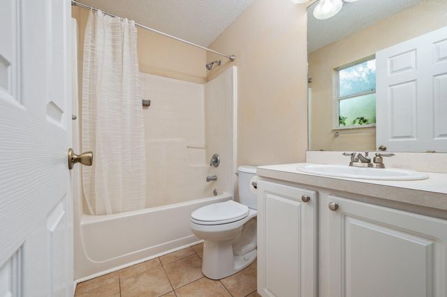 104 Cabana Way, Crestview, FL 32536