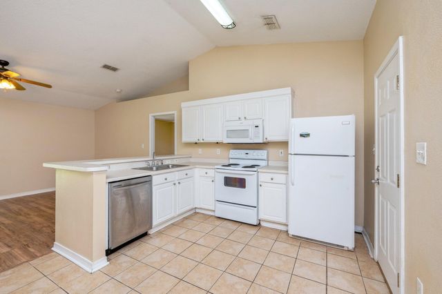 104 Cabana Way, Crestview, FL 32536