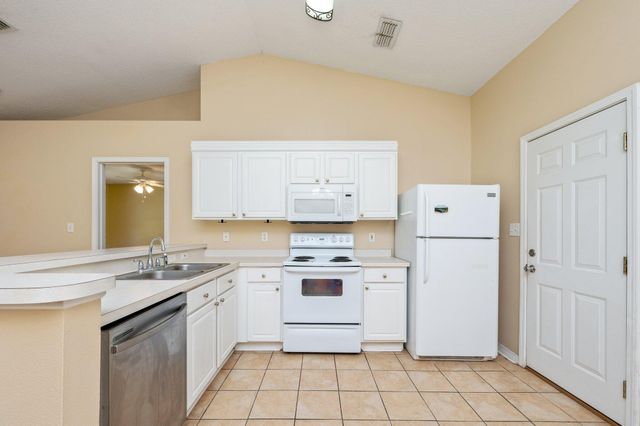 104 Cabana Way, Crestview, FL 32536