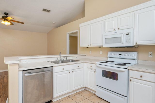 104 Cabana Way, Crestview, FL 32536