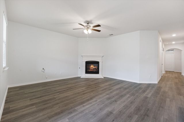 423 Highedge Drive, Fate, TX 75087