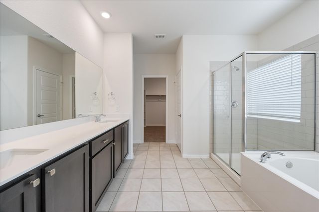 423 Highedge Drive, Fate, TX 75087