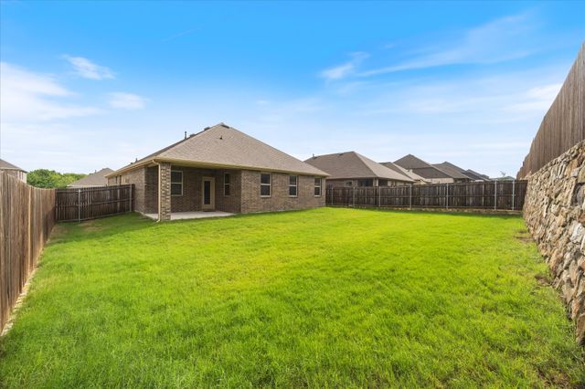 423 Highedge Drive, Fate, TX 75087