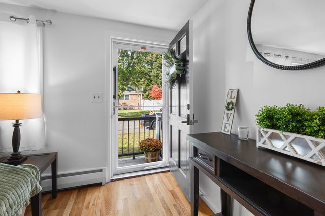 15 Carson Rd, Woburn, MA 01801