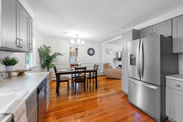 15 Carson Rd, Woburn, MA 01801