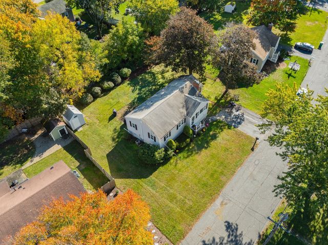 15 Carson Rd, Woburn, MA 01801