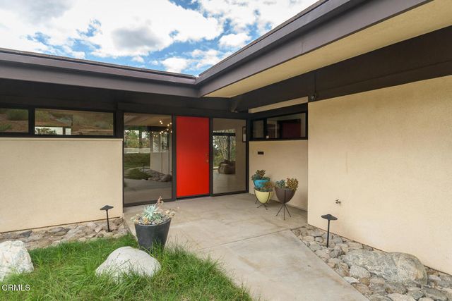 1724 E Loma Alta Drive, Altadena, CA 91001