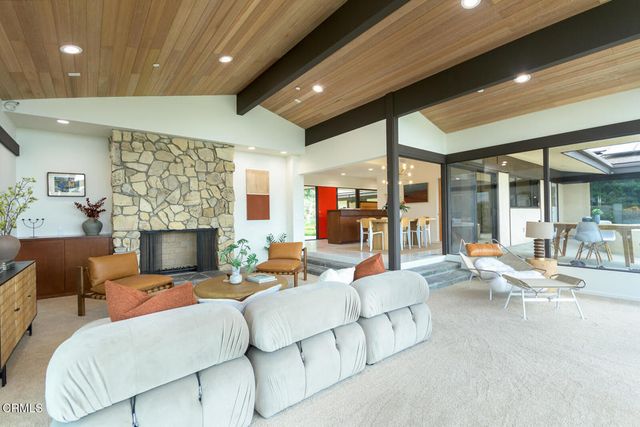 1724 E Loma Alta Drive, Altadena, CA 91001