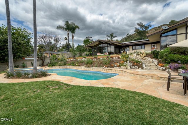 1724 E Loma Alta Drive, Altadena, CA 91001
