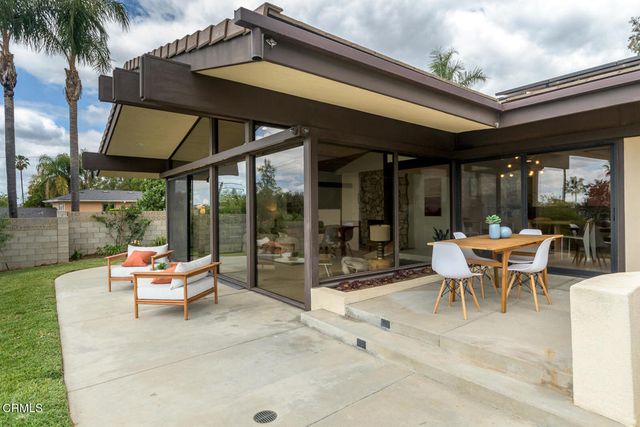 1724 E Loma Alta Drive, Altadena, CA 91001