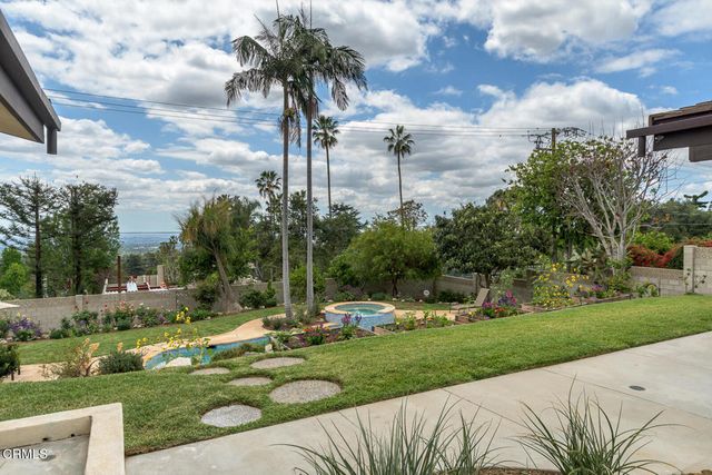 1724 E Loma Alta Drive, Altadena, CA 91001