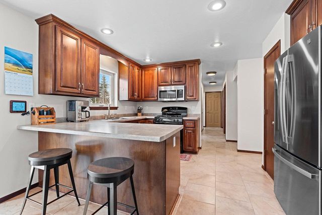 2704 BELLE PLANE ROAD, Green Bay, WI 54313