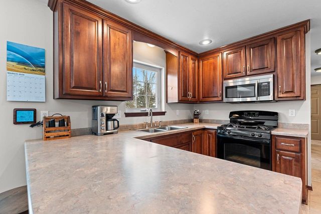 2704 BELLE PLANE ROAD, Green Bay, WI 54313