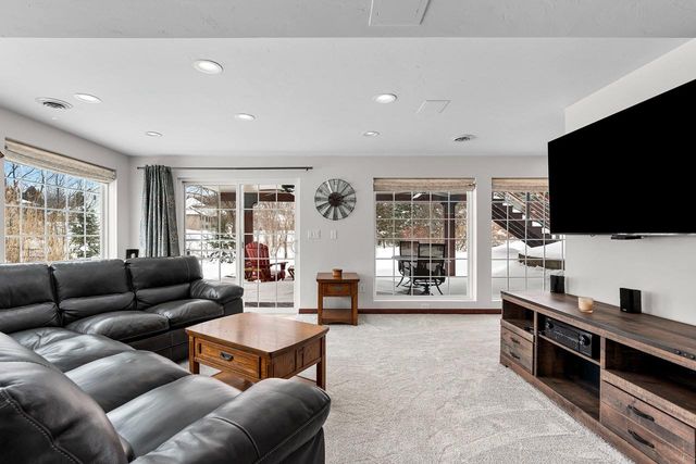 2704 BELLE PLANE ROAD, Green Bay, WI 54313