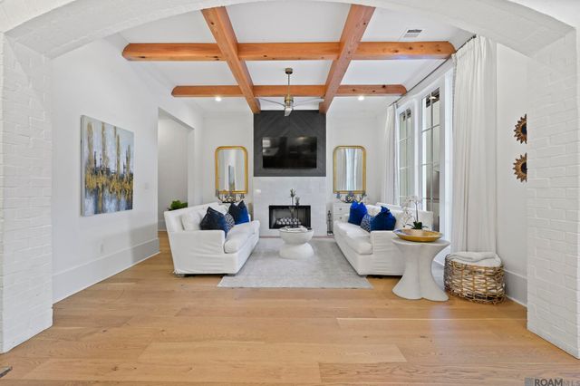 3317 Pointe-marie Dr, Baton Rouge, LA 70820