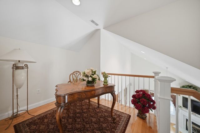31 Gordon Mountain Road, Windham, NH 03087